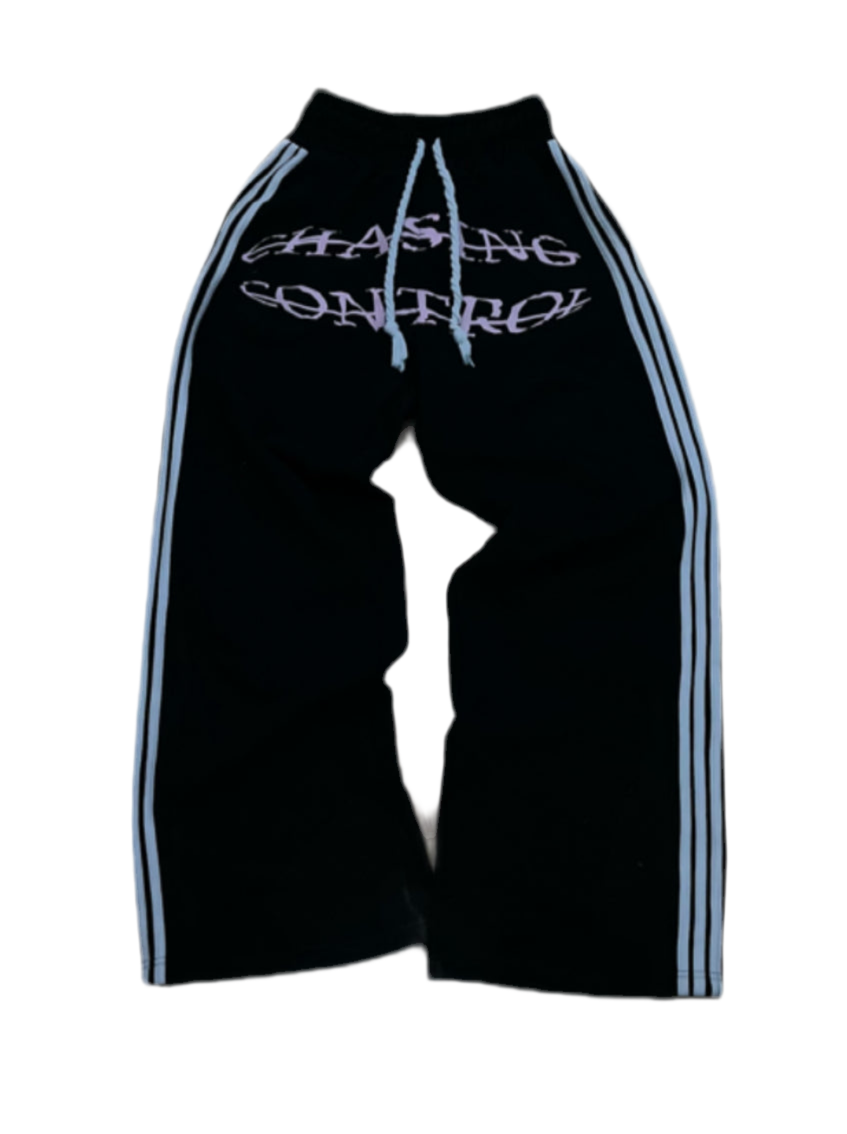 “CHASINGCONTROL”SWEATS